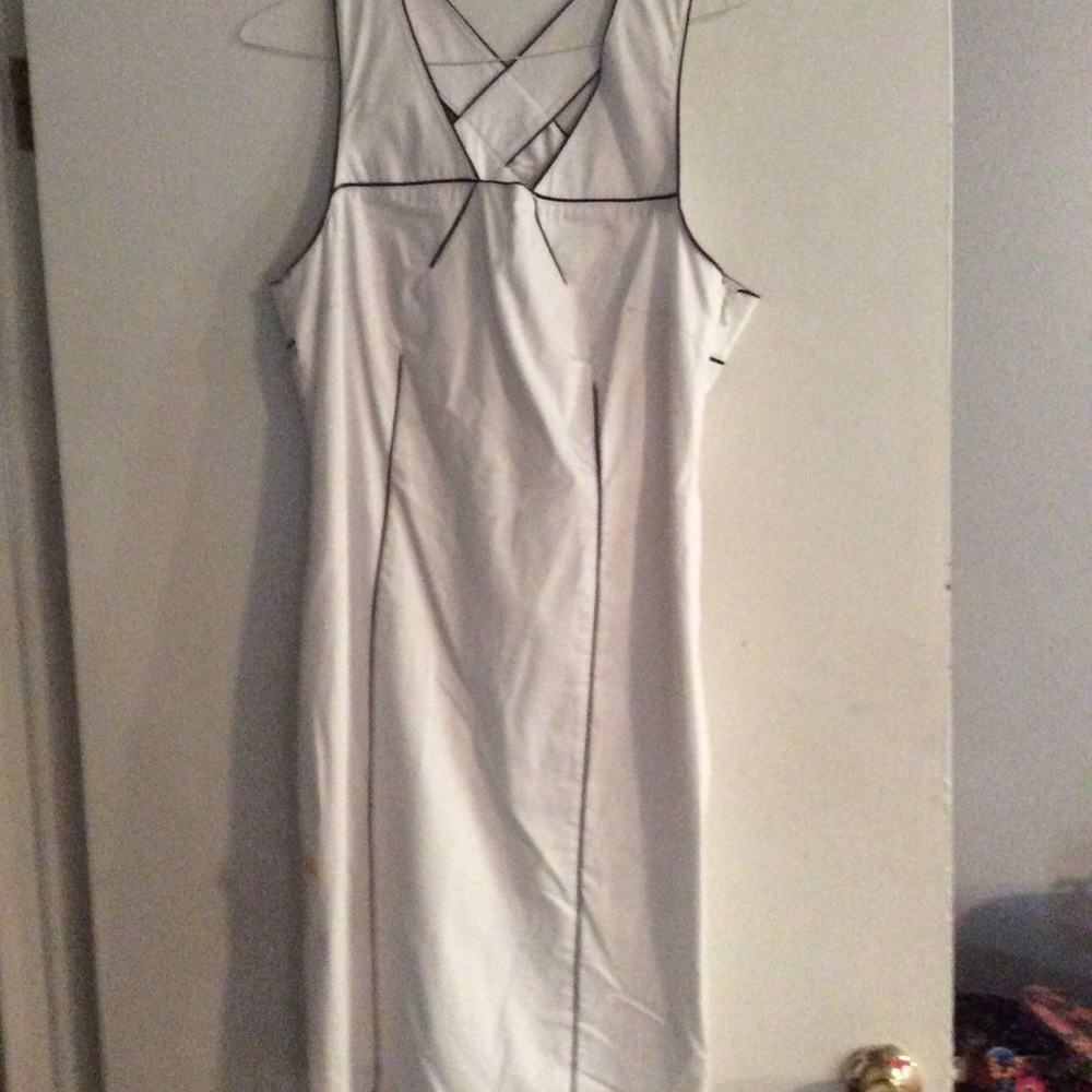 Plus size dresses - Picture 7 of 8